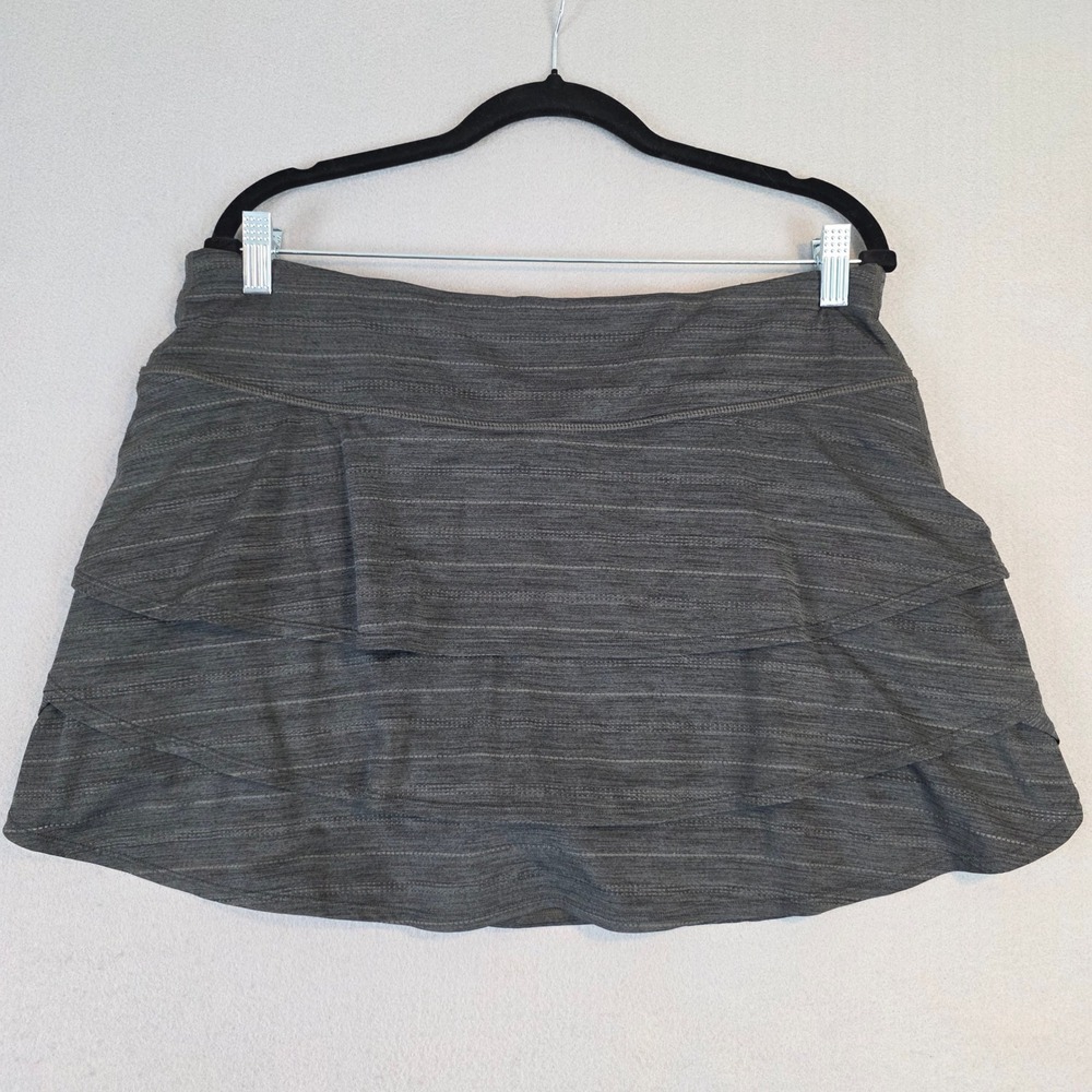 Athleta Space Dye Swagger Skort Ruffle Tiered XL Activewear Tennis Golf Skirt